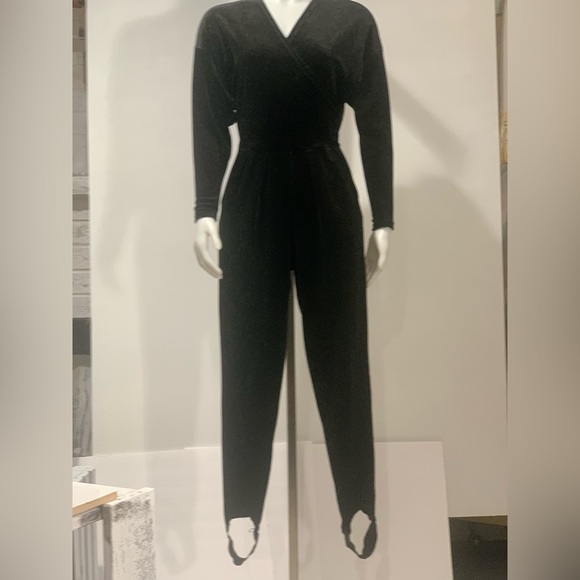 Vintage Classics Debenhams black velour play suit with stir-ups. - Picture 2 of 10
